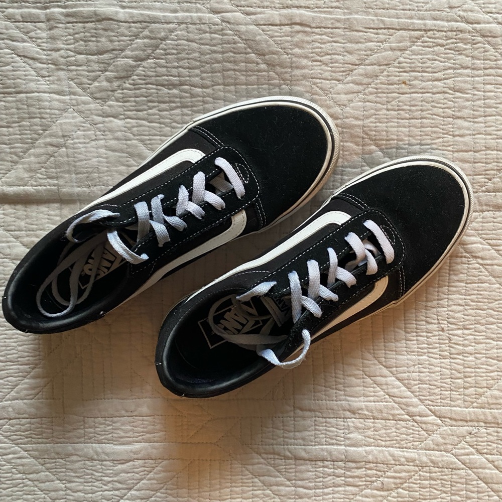 black old skool vans